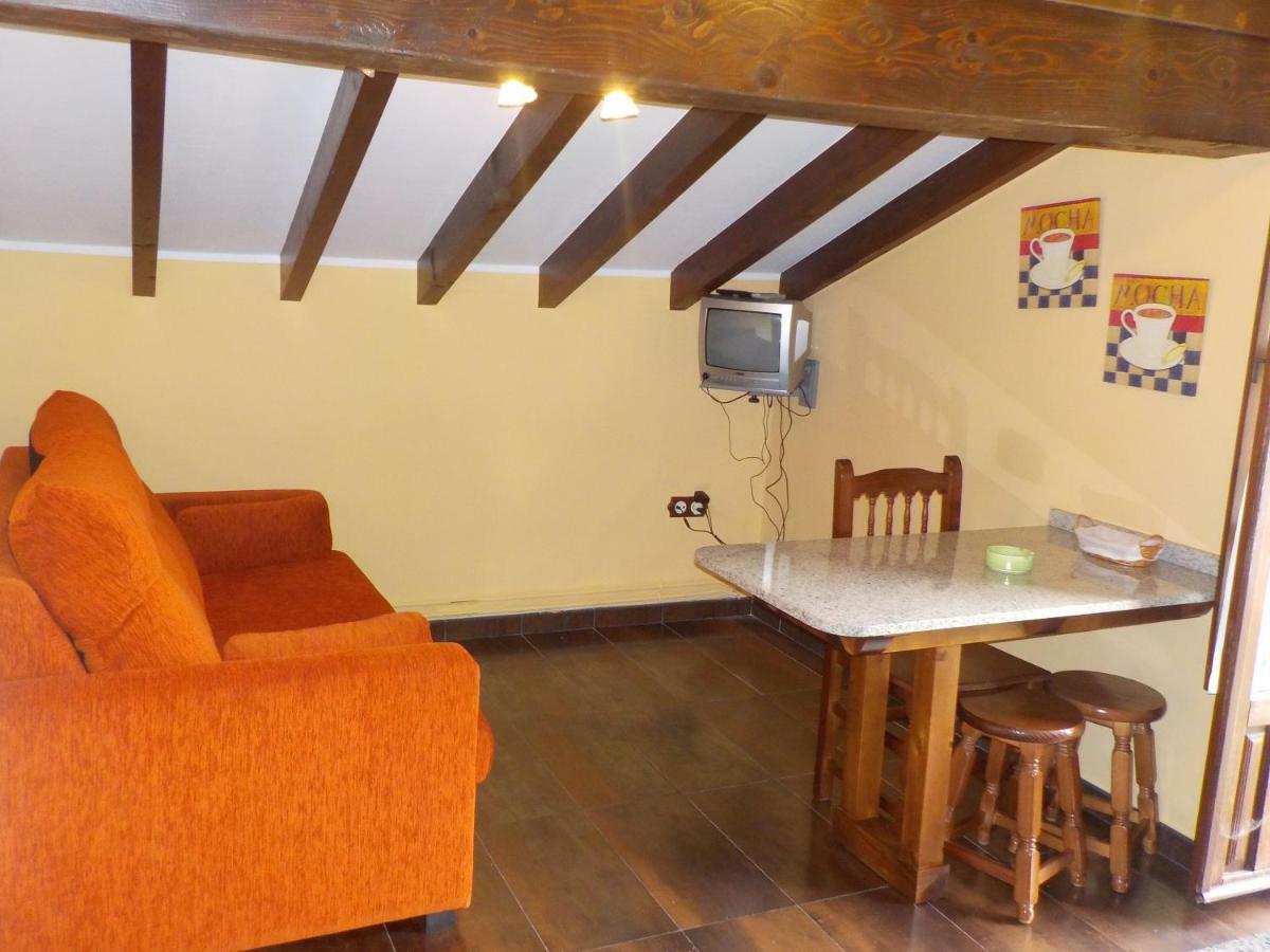Apartamentos Rurales La Husteriza Ruenes 外观 照片