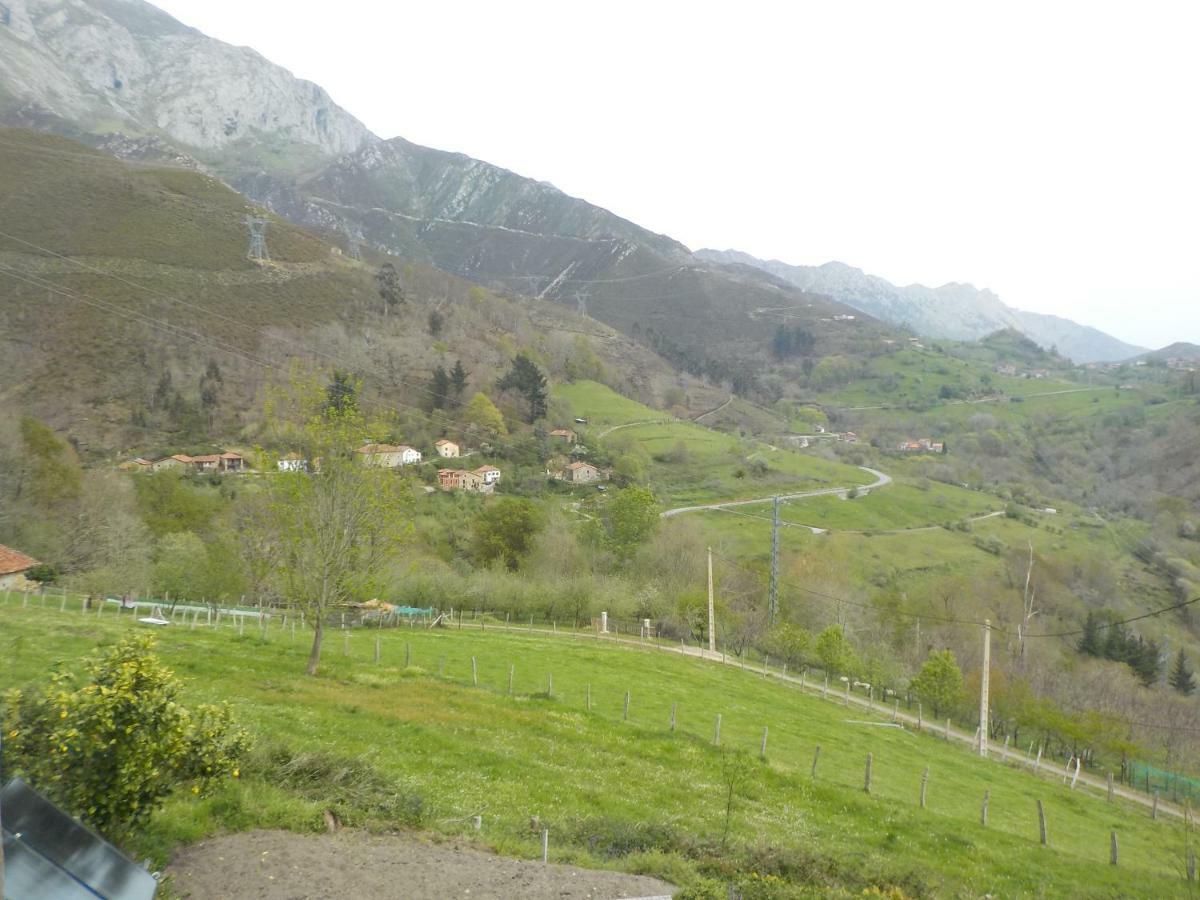 Apartamentos Rurales La Husteriza Ruenes 外观 照片
